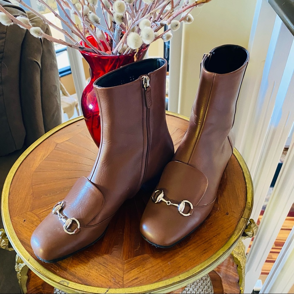 GUCCI LILIAN ANKLE BOOTS